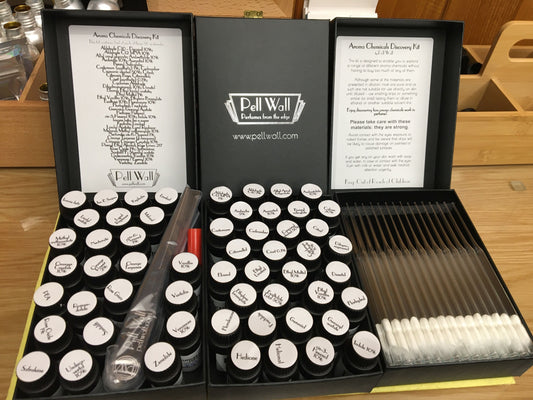 Discovery Kit of 56 Aroma Chemicals